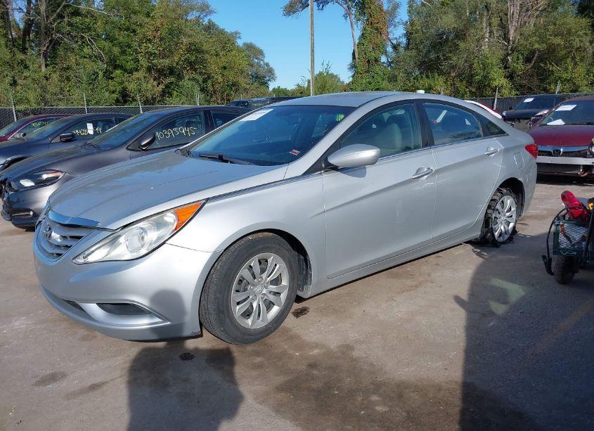 Photo 2 of 2011 Hyundai Sonata GLS (VIN 5NPEB4AC7BH060962)
