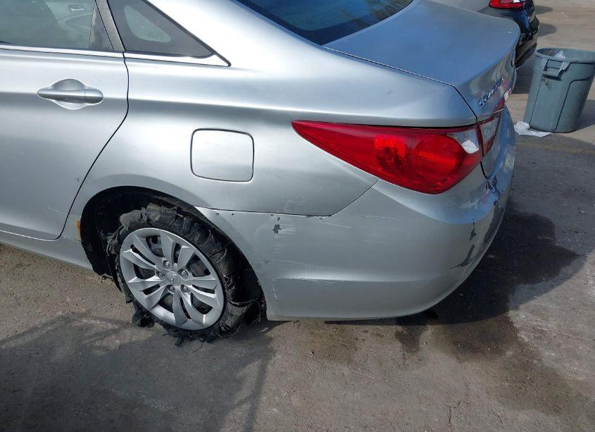 Photo 6 of 2011 Hyundai Sonata GLS (VIN 5NPEB4AC7BH060962)