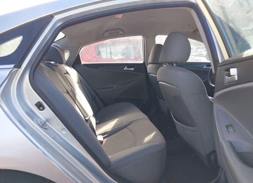 Photo 8 of 2011 Hyundai Sonata GLS (VIN 5NPEB4AC7BH060962)