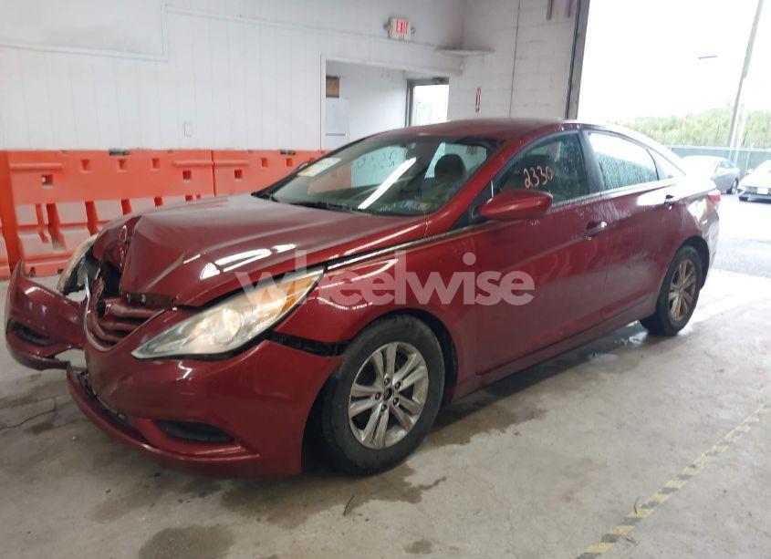 Photo 2 of 2011 Hyundai Sonata GLS (VIN 5NPEB4AC7BH067278)