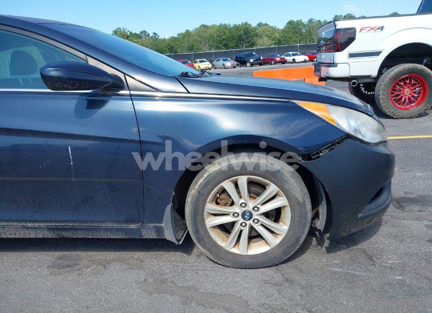 Photo 12 of 2011 Hyundai Sonata GLS (VIN 5NPEB4AC7BH113854)