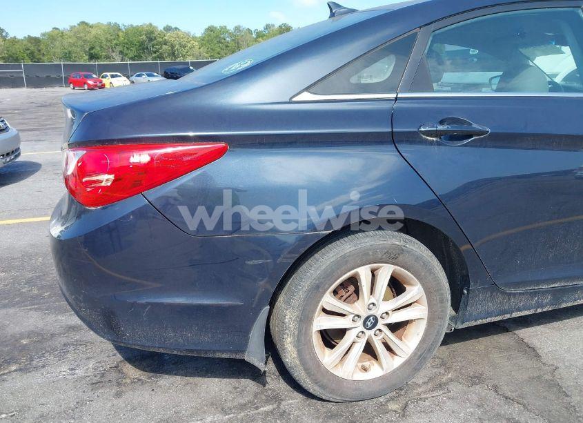 Photo 13 of 2011 Hyundai Sonata GLS (VIN 5NPEB4AC7BH113854)
