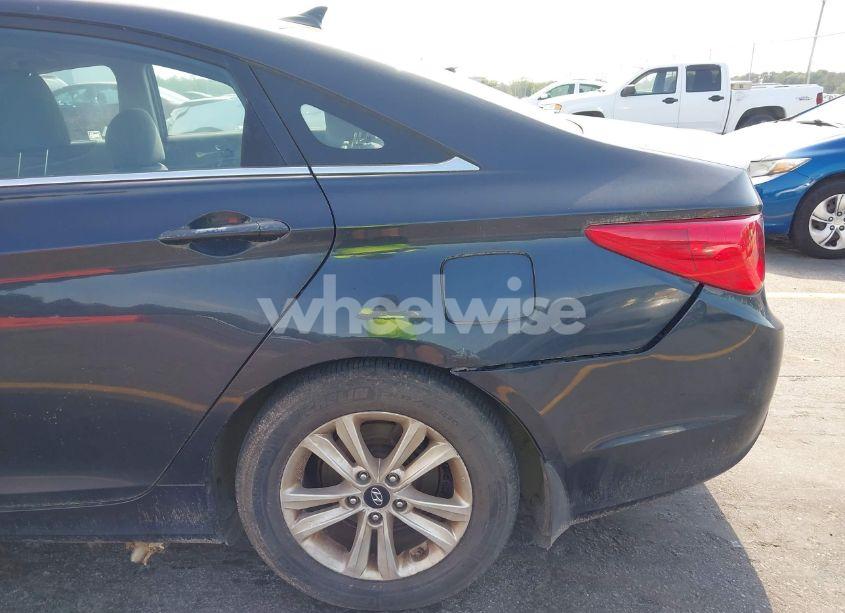 Photo 14 of 2011 Hyundai Sonata GLS (VIN 5NPEB4AC7BH113854)