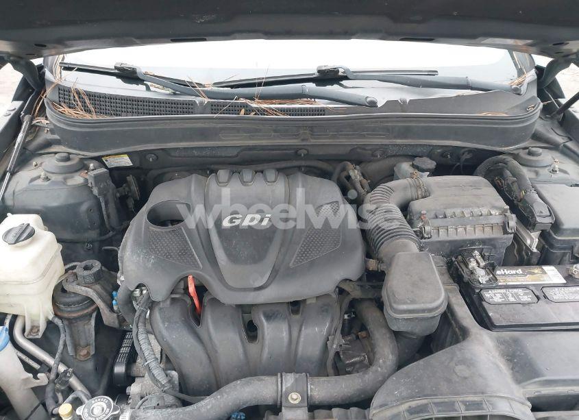 Photo 10 of 2011 Hyundai Sonata GLS (VIN 5NPEB4AC7BH113904)