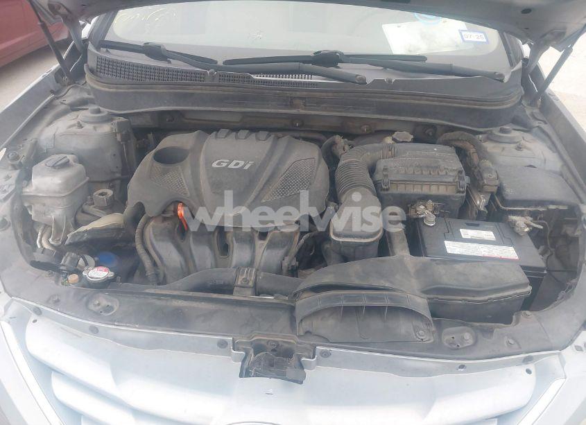 Photo 10 of 2011 Hyundai Sonata GLS (VIN 5NPEB4AC7BH139791)