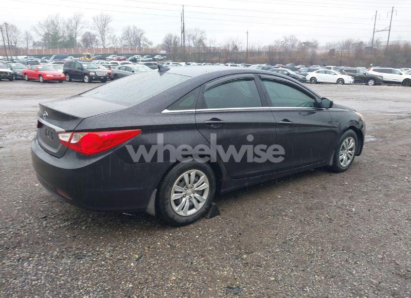 Photo 4 of 2011 Hyundai Sonata GLS (VIN 5NPEB4AC7BH168398)