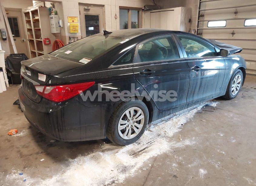 Photo 4 of 2011 Hyundai Sonata GLS (VIN 5NPEB4AC7BH182009)