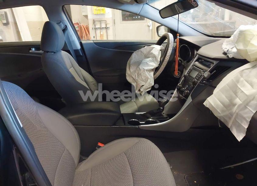 Photo 5 of 2011 Hyundai Sonata GLS (VIN 5NPEB4AC7BH182009)