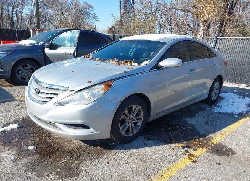 Photo 2 of 2011 Hyundai Sonata GLS (VIN 5NPEB4AC7BH210326)