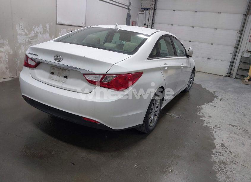 Photo 4 of 2011 Hyundai Sonata GLS (VIN 5NPEB4AC7BH210956)