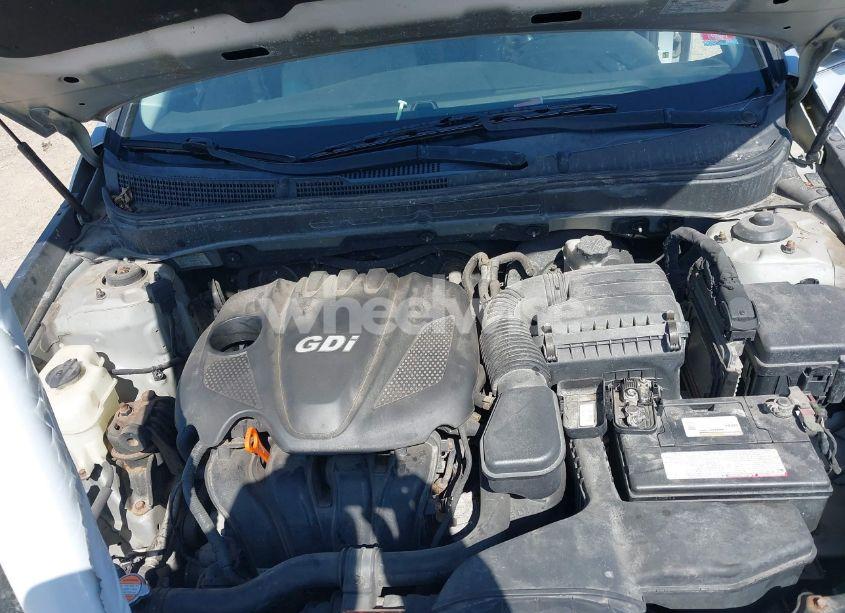 Photo 10 of 2011 Hyundai Sonata GLS (VIN 5NPEB4AC7BH211069)