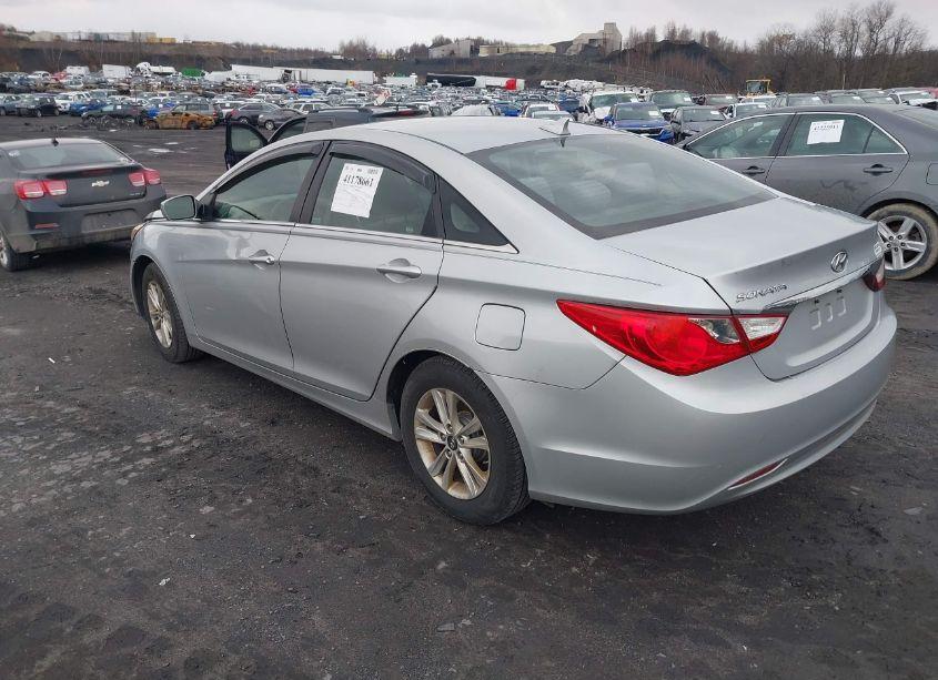 Photo 3 of 2011 Hyundai Sonata GLS (VIN 5NPEB4AC7BH219950)