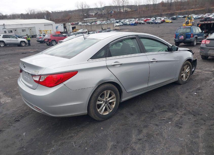 Photo 4 of 2011 Hyundai Sonata GLS (VIN 5NPEB4AC7BH219950)