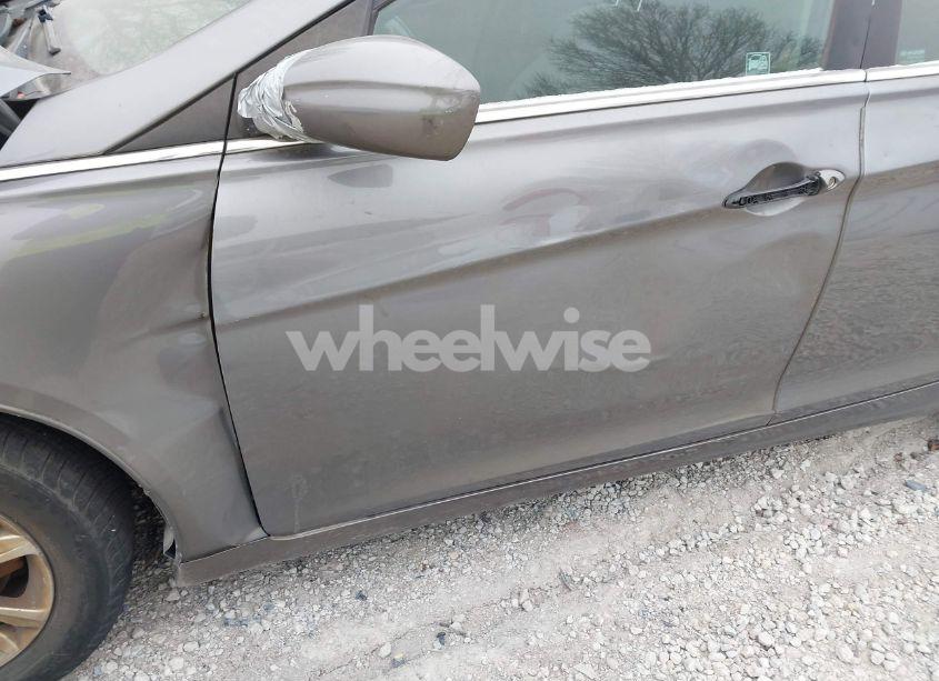 Photo 12 of 2011 Hyundai Sonata GLS (VIN 5NPEB4AC7BH226252)