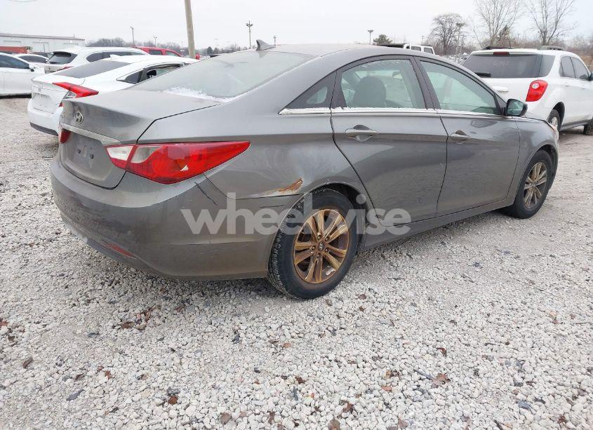 Photo 4 of 2011 Hyundai Sonata GLS (VIN 5NPEB4AC7BH226252)