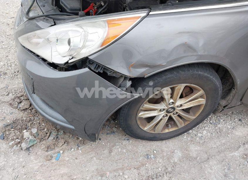 Photo 6 of 2011 Hyundai Sonata GLS (VIN 5NPEB4AC7BH226252)