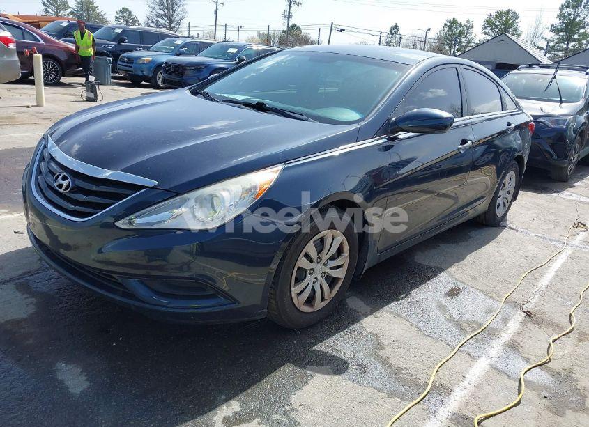 Photo 2 of 2011 Hyundai Sonata GLS (VIN 5NPEB4AC7BH275659)