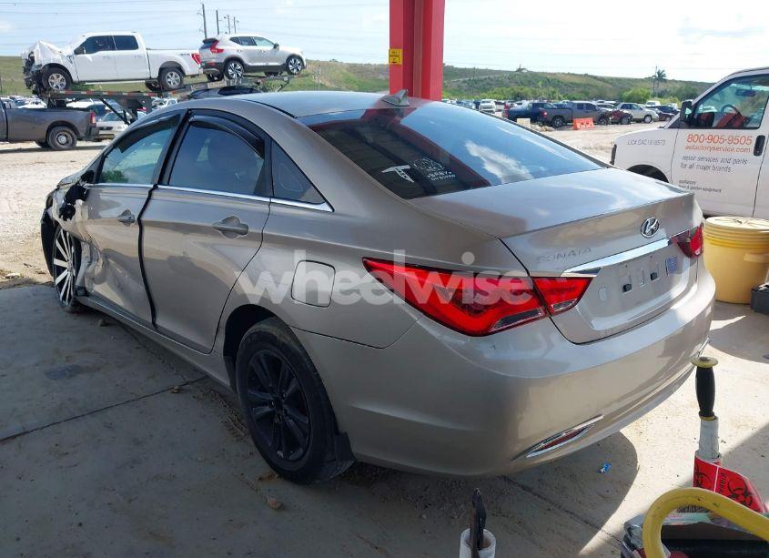 Photo 3 of 2011 Hyundai Sonata GLS (VIN 5NPEB4AC7BH298147)