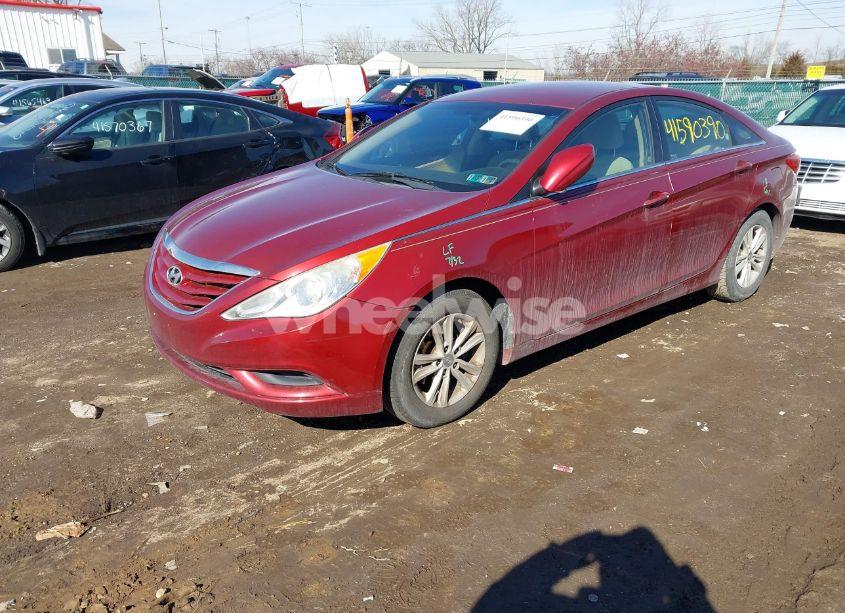 Photo 2 of 2012 Hyundai Sonata GLS (VIN 5NPEB4AC7CH322688)