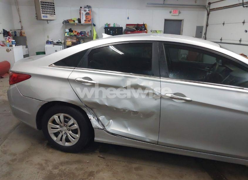 Photo 6 of 2012 Hyundai Sonata GLS (VIN 5NPEB4AC7CH325042)