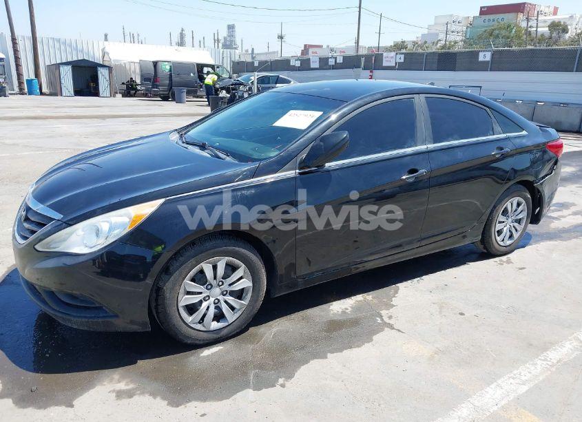 Photo 2 of 2012 Hyundai Sonata GLS (VIN 5NPEB4AC7CH336350)