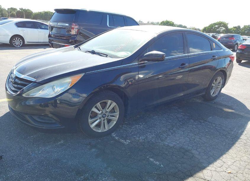 Photo 2 of 2012 Hyundai Sonata GLS (VIN 5NPEB4AC7CH380042)