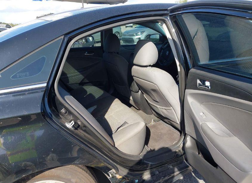 Photo 8 of 2012 Hyundai Sonata GLS (VIN 5NPEB4AC7CH380042)