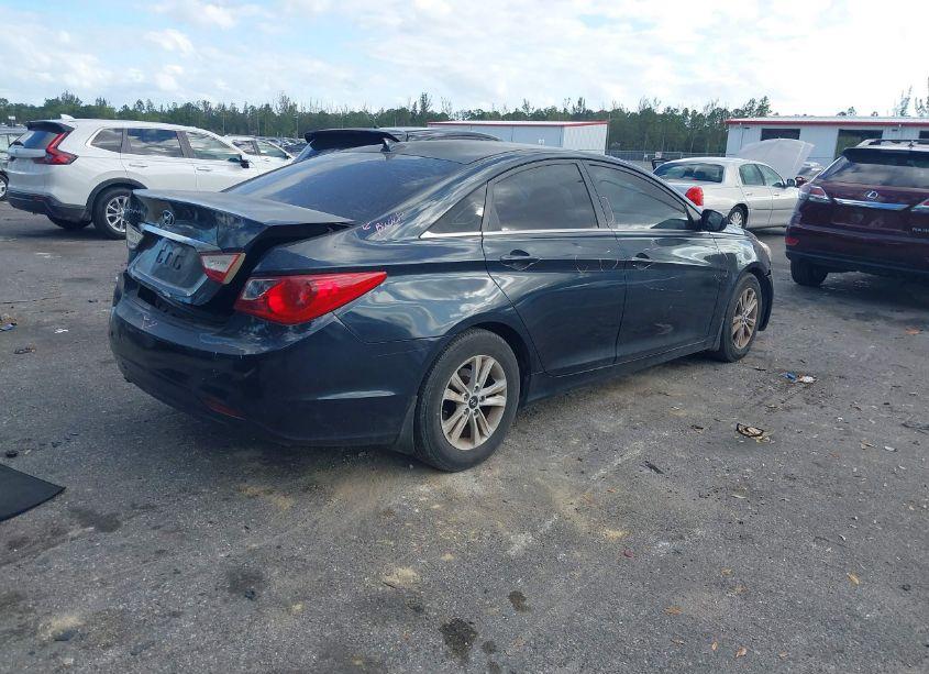 Photo 4 of 2012 Hyundai Sonata GLS (VIN 5NPEB4AC7CH392966)