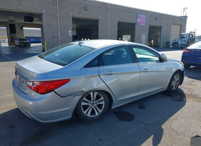 Photo 4 of 2012 Hyundai Sonata GLS (VIN 5NPEB4AC7CH399688)
