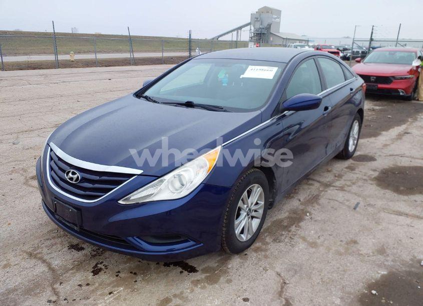 Photo 2 of 2012 Hyundai Sonata GLS (VIN 5NPEB4AC7CH420376)