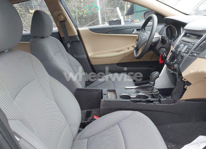 Photo 5 of 2012 Hyundai Sonata GLS (VIN 5NPEB4AC7CH455709)