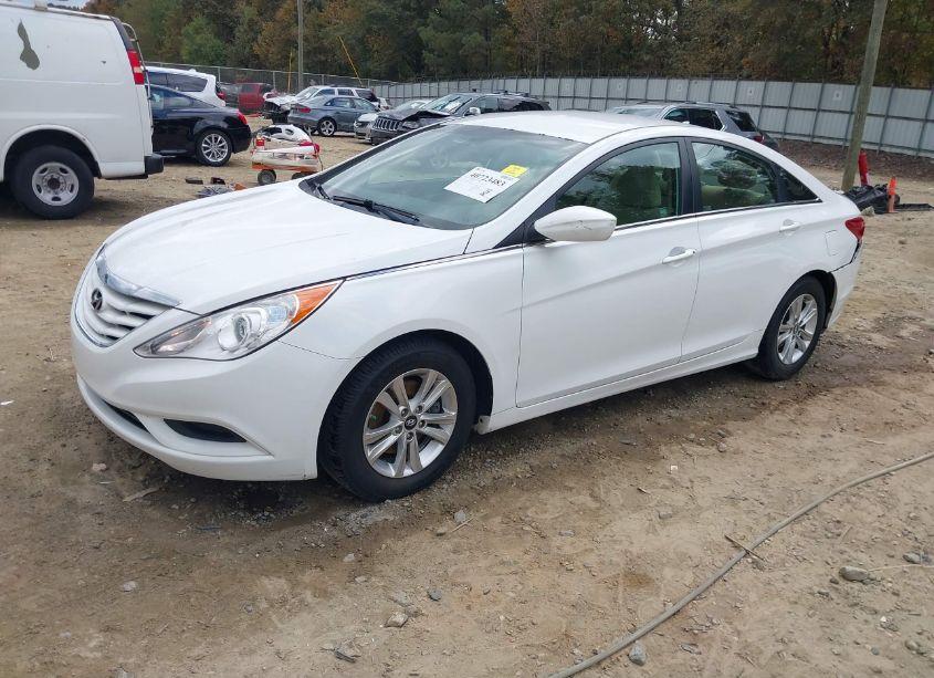 Photo 2 of 2012 Hyundai Sonata GLS (VIN 5NPEB4AC7CH459274)