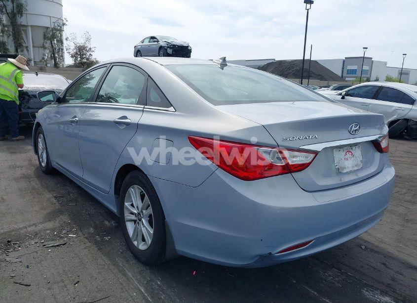 Photo 3 of 2012 Hyundai Sonata GLS (VIN 5NPEB4AC7CH467567)