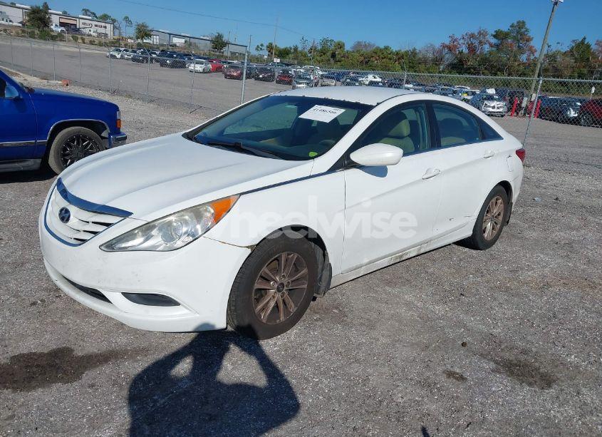 Photo 2 of 2012 Hyundai Sonata GLS (VIN 5NPEB4AC7CH480349)
