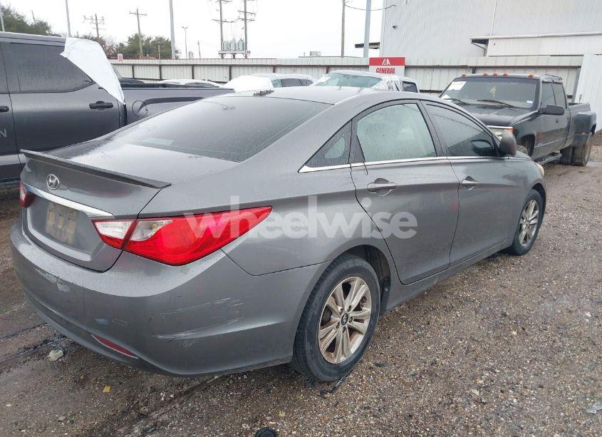 Photo 4 of 2013 Hyundai Sonata GLS (VIN 5NPEB4AC7DH504683)