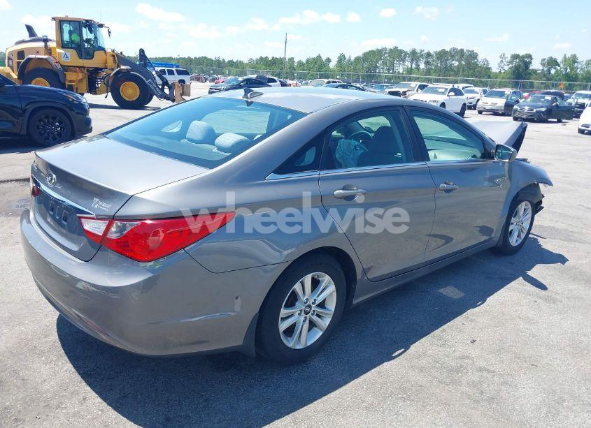 Photo 4 of 2013 Hyundai Sonata GLS (VIN 5NPEB4AC7DH519037)