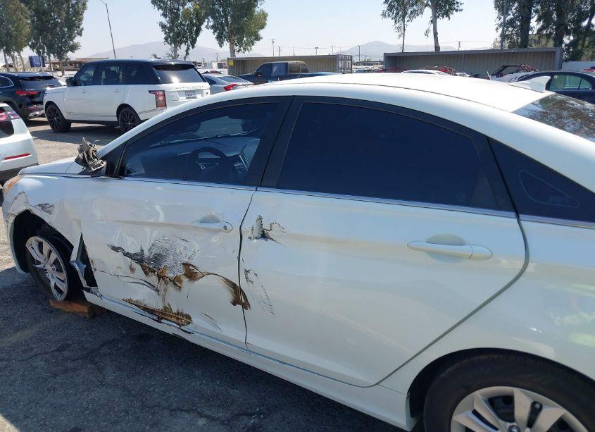 Photo 13 of 2013 Hyundai Sonata GLS (VIN 5NPEB4AC7DH519619)