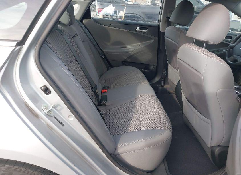 Photo 8 of 2013 Hyundai Sonata GLS (VIN 5NPEB4AC7DH523346)