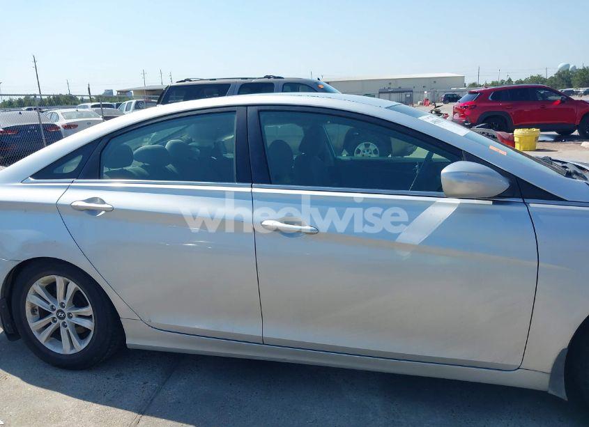 Photo 13 of 2013 Hyundai Sonata GLS (VIN 5NPEB4AC7DH576340)