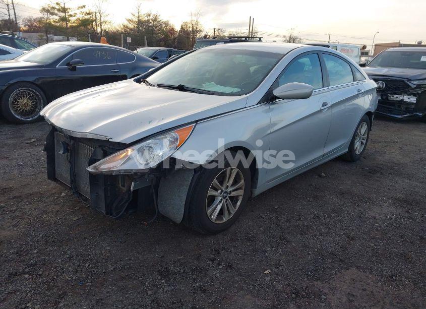 Photo 2 of 2013 Hyundai Sonata GLS (VIN 5NPEB4AC7DH595597)