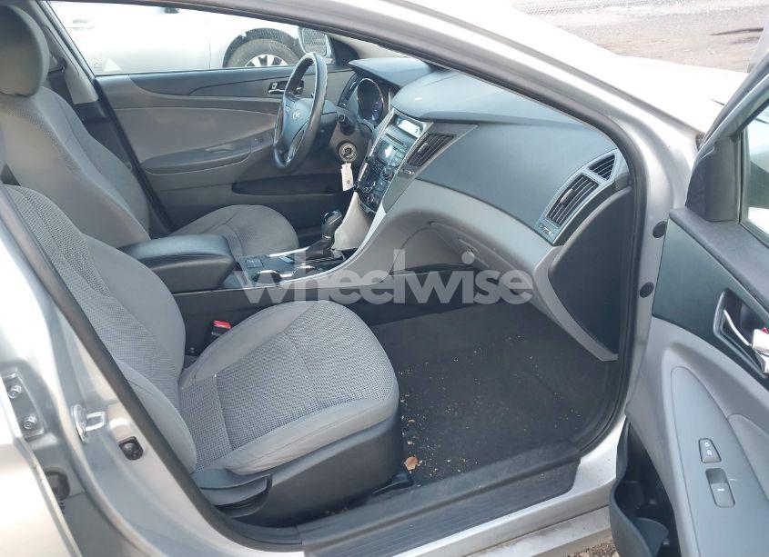 Photo 5 of 2013 Hyundai Sonata GLS (VIN 5NPEB4AC7DH595597)