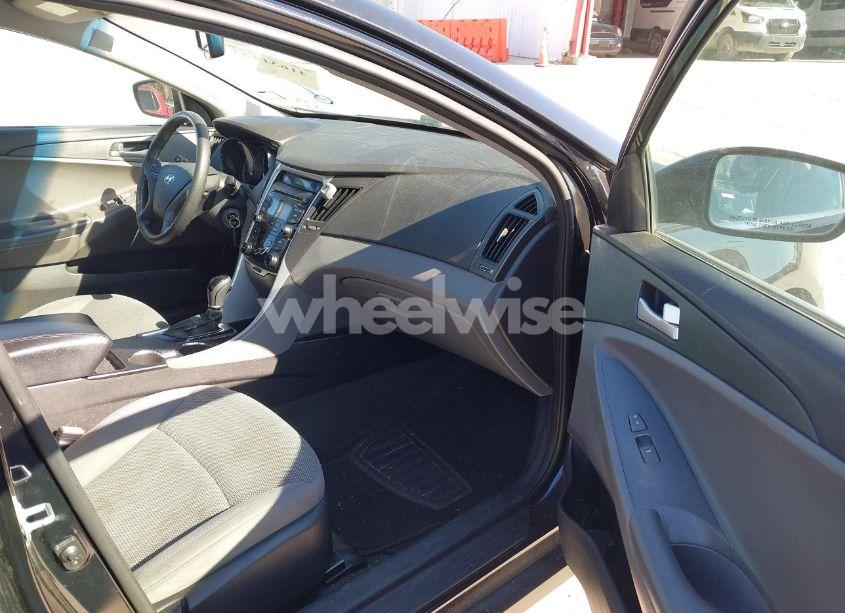 Photo 5 of 2013 Hyundai Sonata GLS (VIN 5NPEB4AC7DH602368)