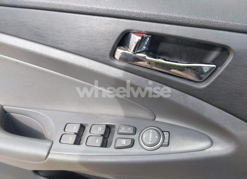 Photo 14 of 2013 Hyundai Sonata GLS (VIN 5NPEB4AC7DH602936)