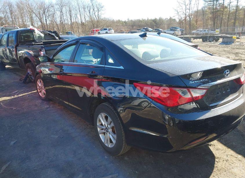 Photo 3 of 2013 Hyundai Sonata GLS (VIN 5NPEB4AC7DH618764)