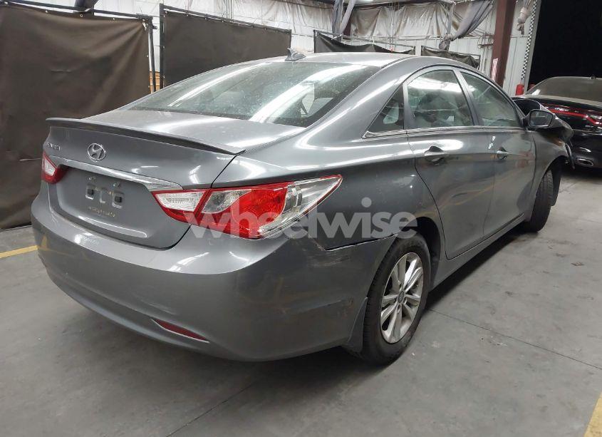 Photo 4 of 2013 Hyundai Sonata GLS (VIN 5NPEB4AC7DH620868)