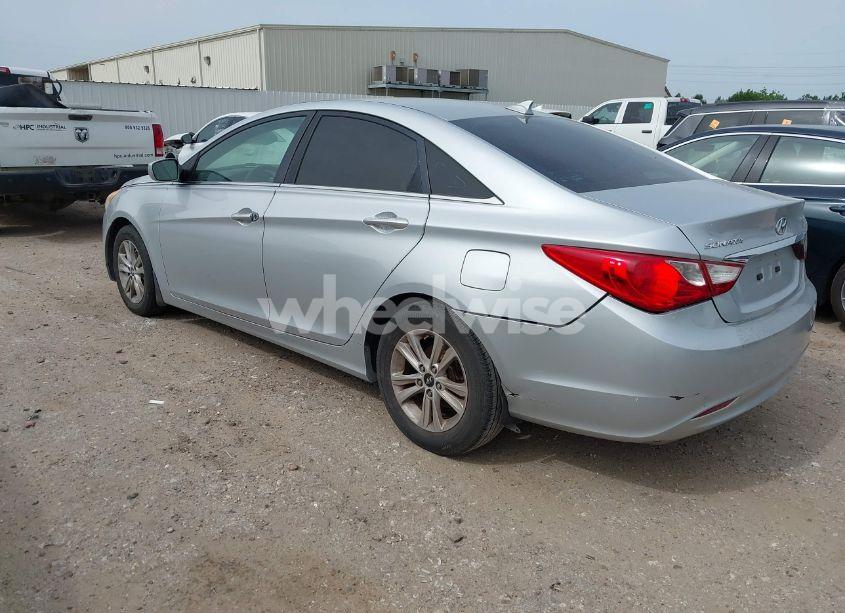 Photo 3 of 2013 Hyundai Sonata GLS (VIN 5NPEB4AC7DH677751)