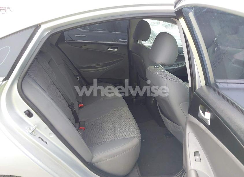 Photo 8 of 2013 Hyundai Sonata GLS (VIN 5NPEB4AC7DH677751)