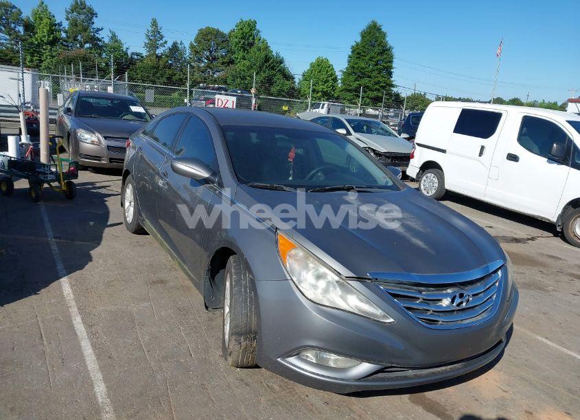 2013 Hyundai Sonata GLS (VIN 5NPEB4AC7DH681654) main photo