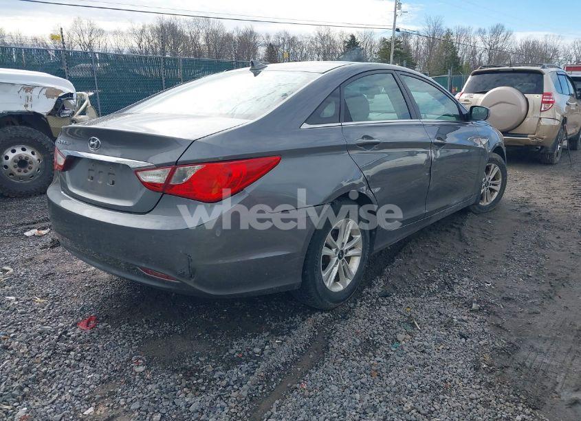 Photo 4 of 2013 Hyundai Sonata GLS (VIN 5NPEB4AC7DH688748)