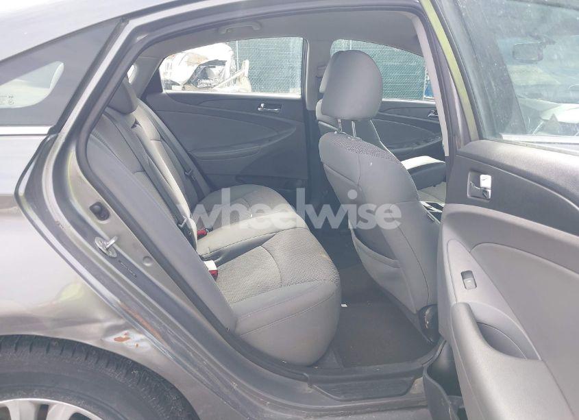 Photo 8 of 2013 Hyundai Sonata GLS (VIN 5NPEB4AC7DH688748)